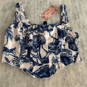 SHEIN Blue and White Floral Crop Top